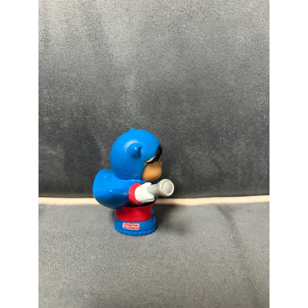 Fisher Price Little People Halloween Superhero Roberto Figure Flashlight Pumpkin - Picture 3 of 5